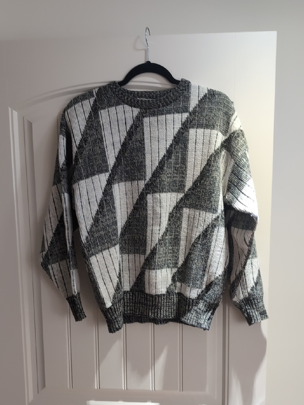 Men's Geometric Crewneck Sweater in Black & White